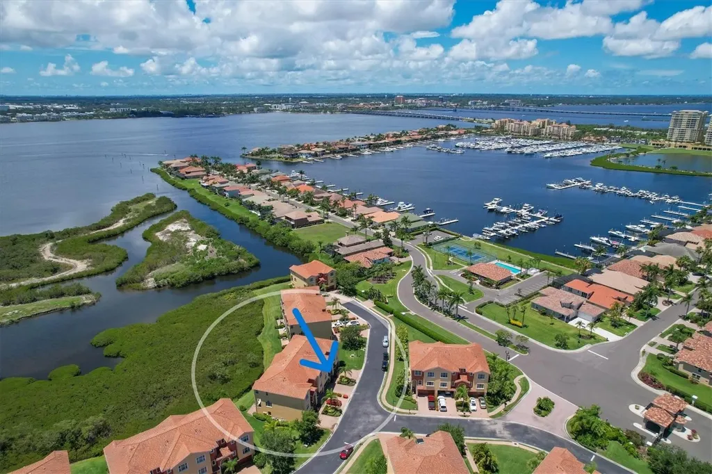 1221 3rd Street Drive E Palmetto FL 34221