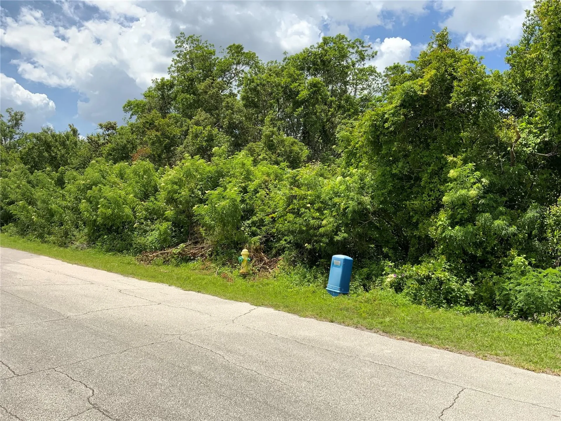 Hastings Drive Deltona FL 32725