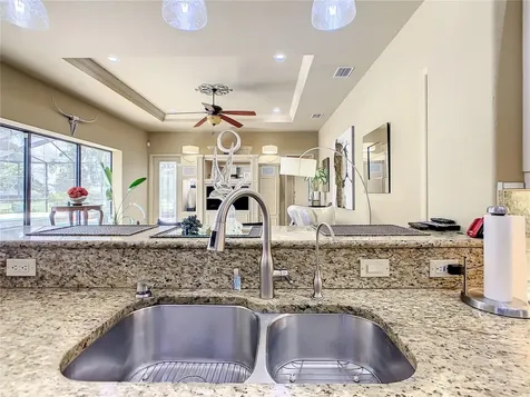 746 Whisper Woods Drive Lakeland FL 33813