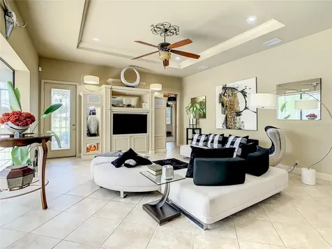 746 Whisper Woods Drive Lakeland FL 33813