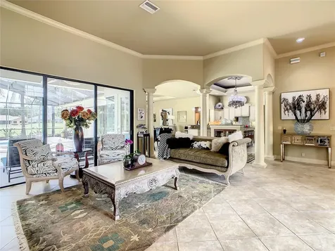 746 Whisper Woods Drive Lakeland FL 33813
