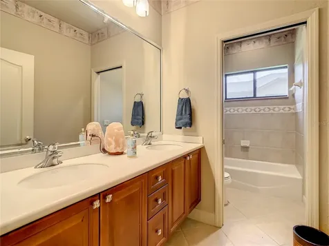 746 Whisper Woods Drive Lakeland FL 33813