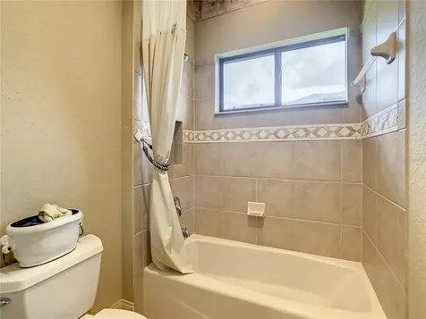 746 Whisper Woods Drive Lakeland FL 33813