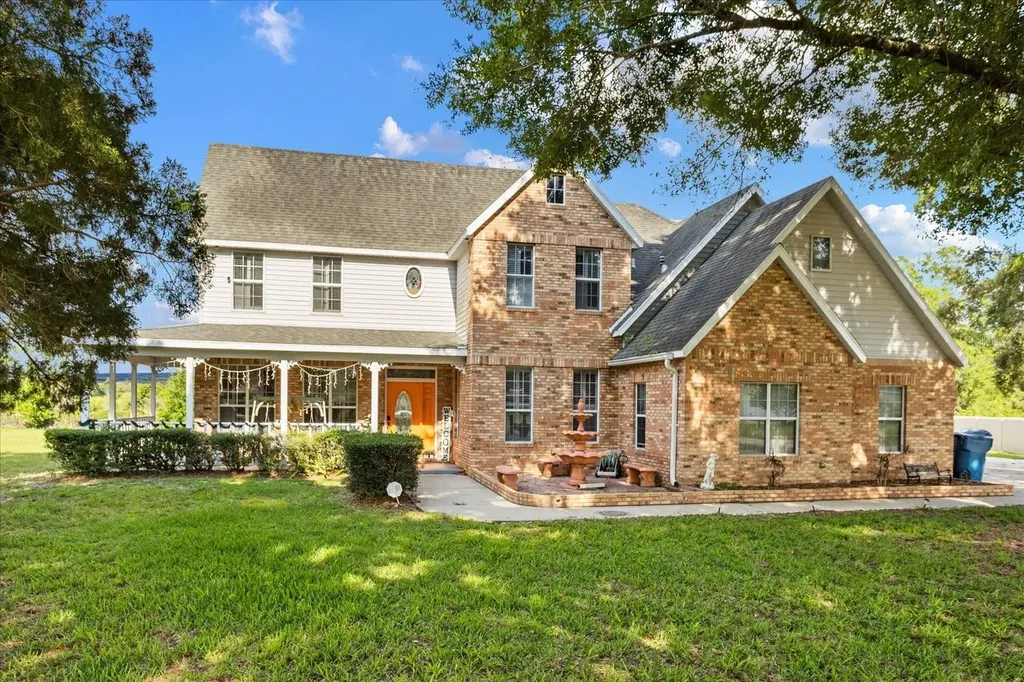100 Goddard Drive Debary FL 32713