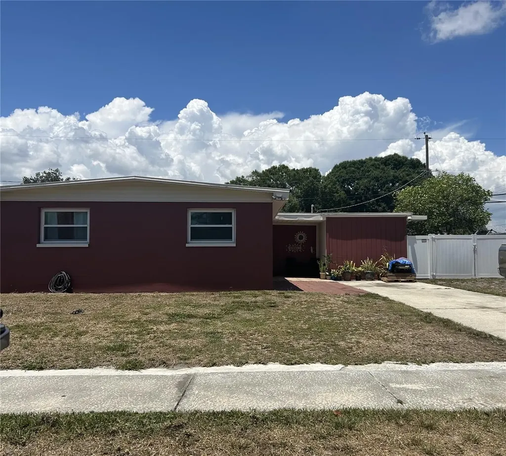 7704 Patrician Place Tampa FL 33619