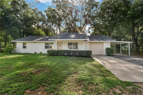 12051 SE 134th Court Ocklawaha FL 32179