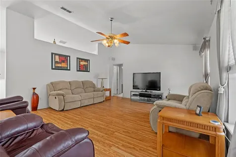 6565 NE 28th Court Ocala FL 34479