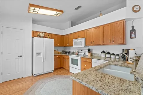 6565 NE 28th Court Ocala FL 34479