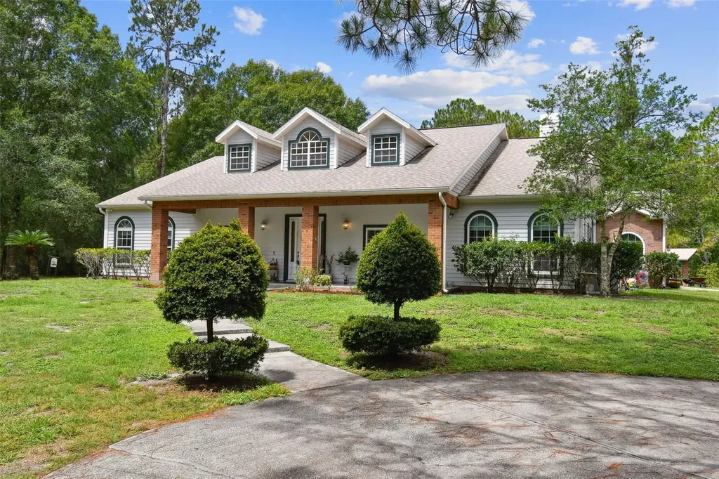 28606 Credence Drive Wesley Chapel FL 33544