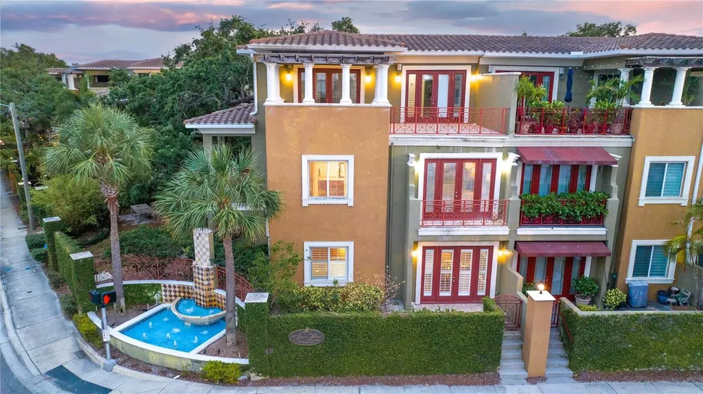 4907 Bayshore Boulevard Tampa FL 33611