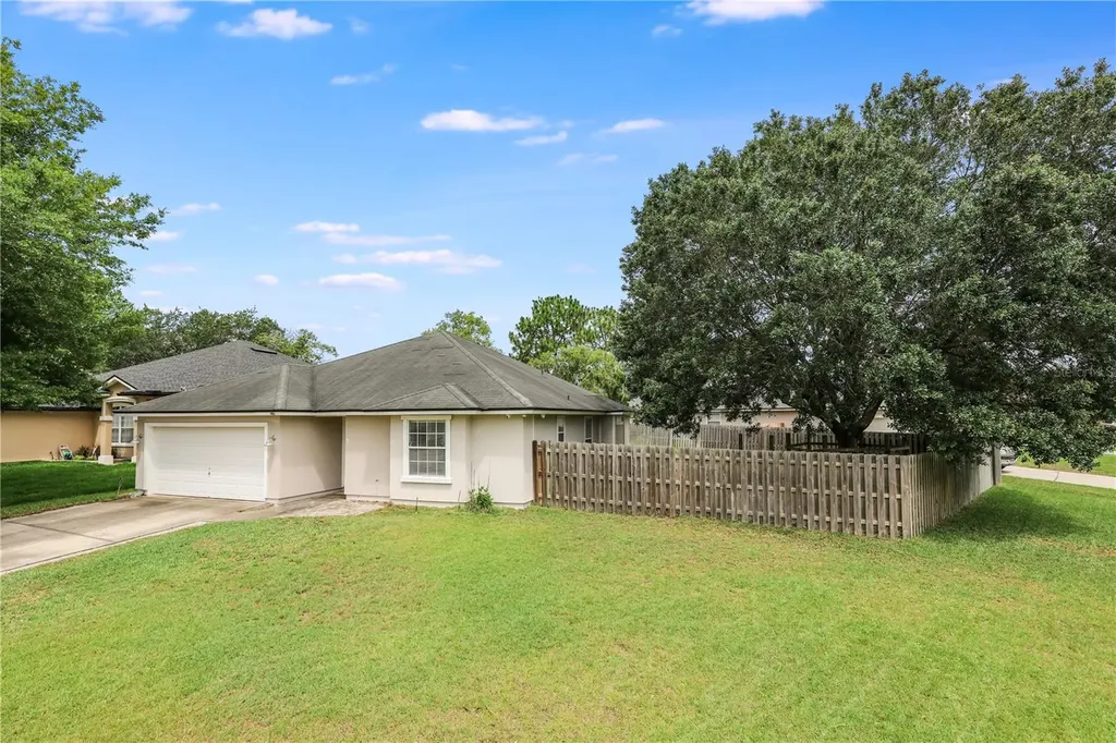 2836 Cross Creek Drive Green Cove Springs FL 32043