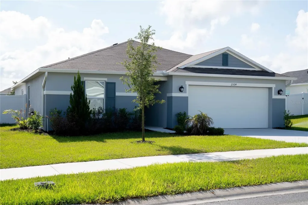 2324 Crossandra Street Mascotte FL 34753