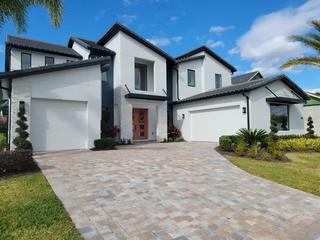 9668 English Laurel Court Orlando FL 32827