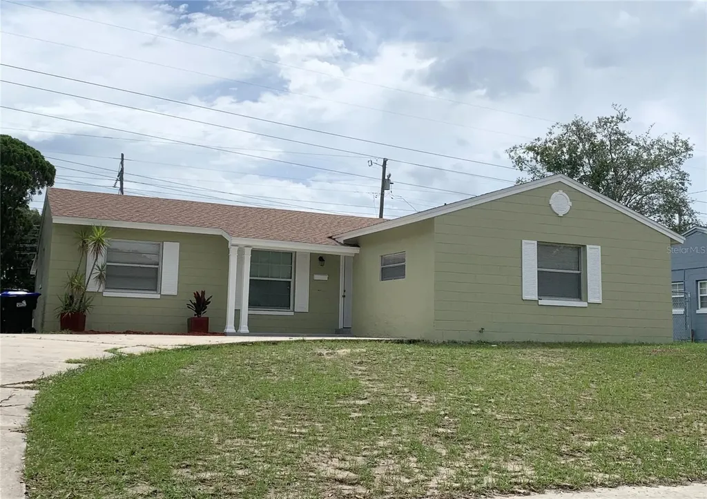 3529 Greenfield Avenue Orlando FL 32808