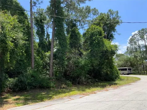 2690 Kingsdale Drive Deltona FL 32738
