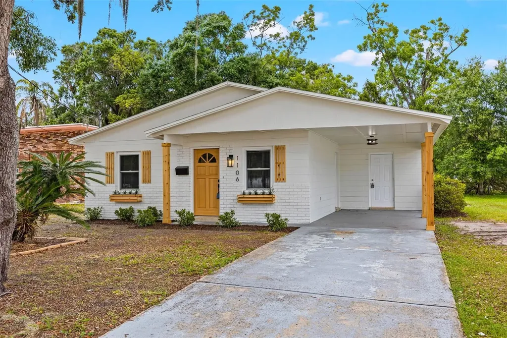 1106 E Laura Street Plant City FL 33563