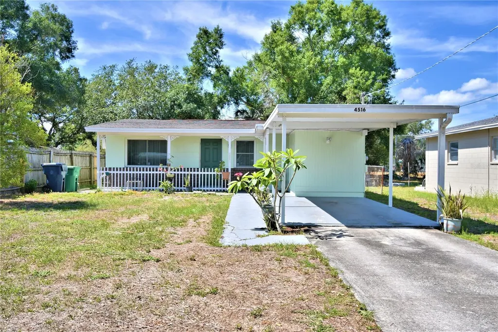 4516 W Paxton Avenue Tampa FL 33611