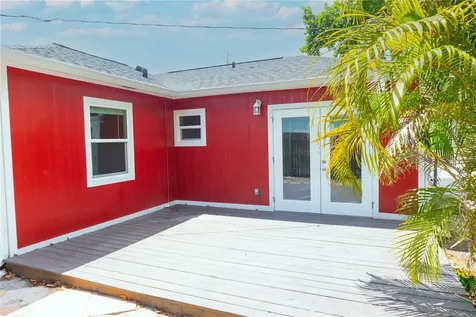3047 38th Avenue N St Petersburg FL 33713