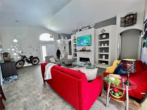 2077 Shannon Lakes Boulevard Kissimmee FL 34743