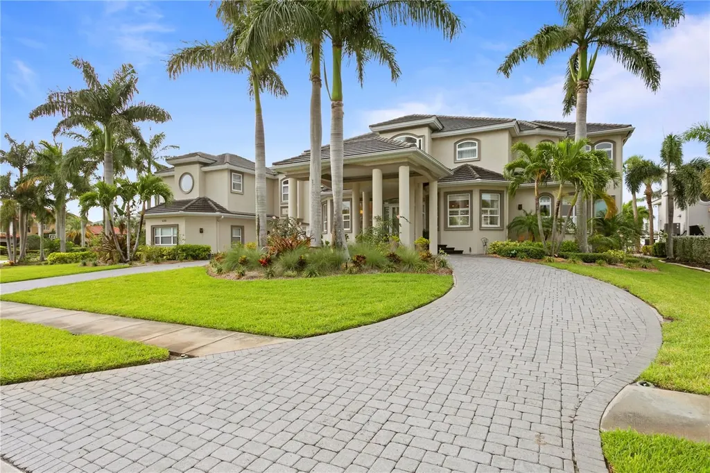 6318 Pasadena Point Boulevard Gulfport FL 33707