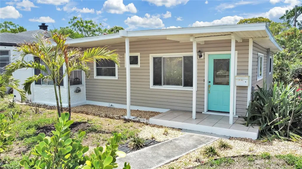 4538 9th Avenue N St Petersburg FL 33713
