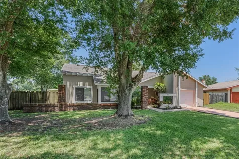 32 Trophy Lane Kissimmee FL 34759