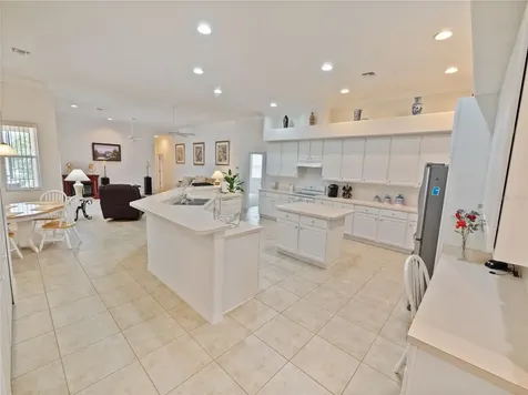 2202 Wembley Place Oviedo FL 32765