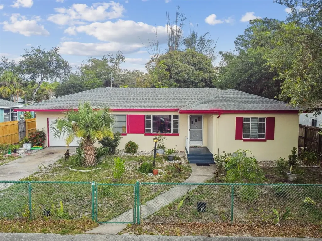 3908 Grove Street S St Petersburg FL 33705