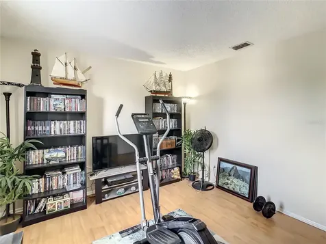 2301 Courtland Place Kissimmee FL 34743