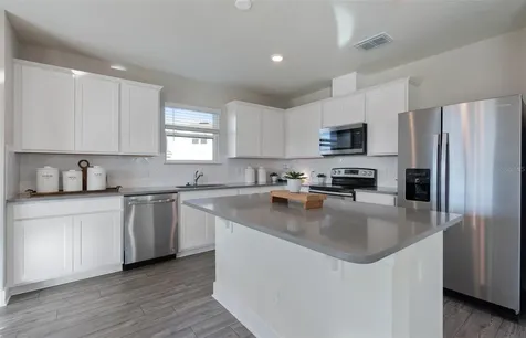 5330 Royal Point Avenue Kissimmee FL 34746