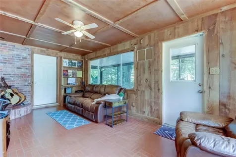 8407 N Tangerine Place Tampa FL 33617