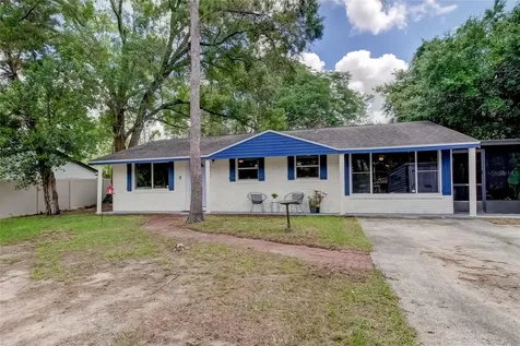 8407 N Tangerine Place Tampa FL 33617
