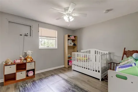 8407 N Tangerine Place Tampa FL 33617