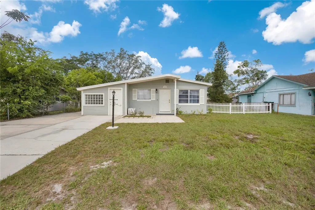 2318 Vincent Road Orlando FL 32817