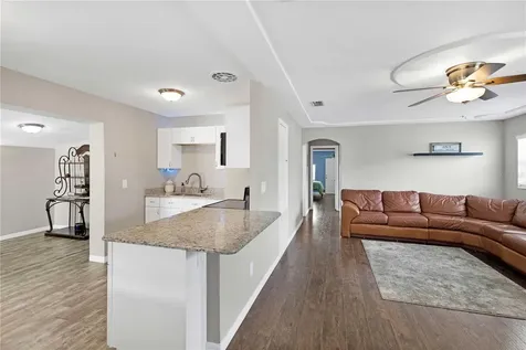 2318 Vincent Road Orlando FL 32817