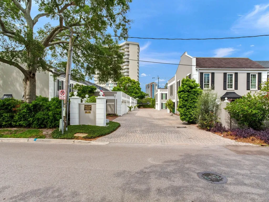 2417 S Carolina Avenue Tampa FL 33629