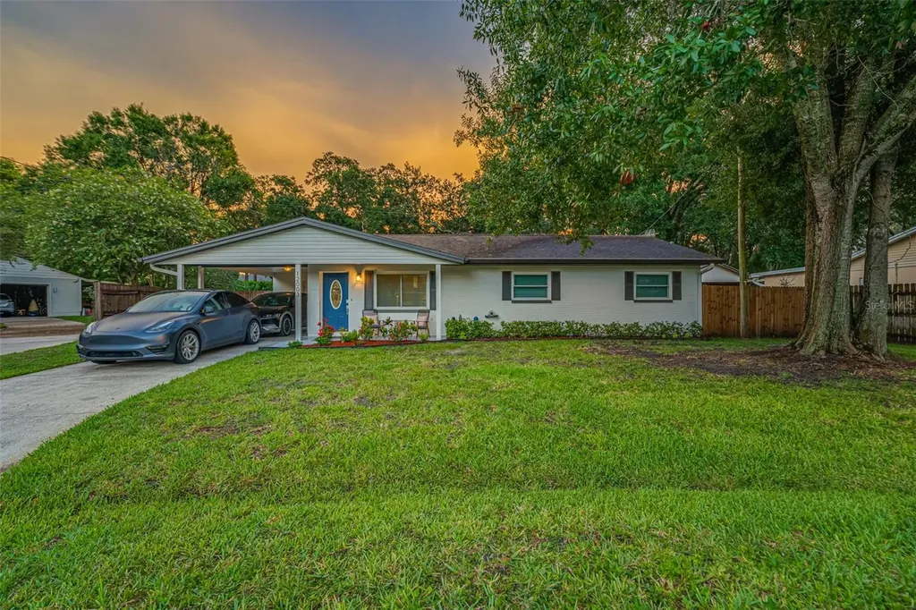 12003 Gaines Court Tampa FL 33618