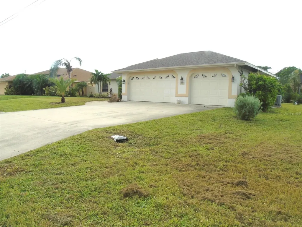 5005 Weatherton Street North Port FL 34288