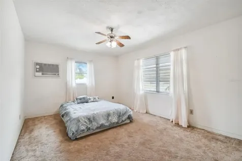 1801 40th Street N St Petersburg FL 33713