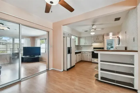 1801 40th Street N St Petersburg FL 33713