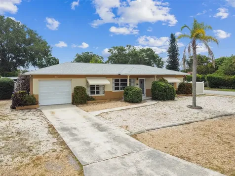 1801 40th Street N St Petersburg FL 33713
