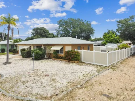 1801 40th Street N St Petersburg FL 33713