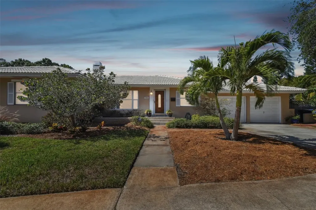 1020 Snell Isle Boulevard NE St Petersburg FL 33704