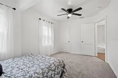 1327 Prescott Street S St Petersburg FL 33712