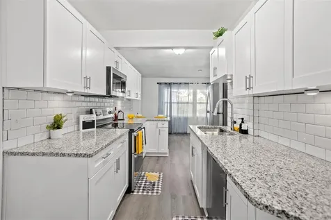 1327 Prescott Street S St Petersburg FL 33712