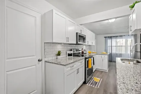 1327 Prescott Street S St Petersburg FL 33712