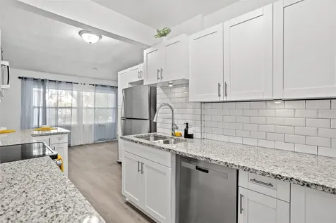 1327 Prescott Street S St Petersburg FL 33712