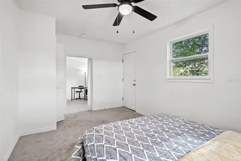 1327 Prescott Street S St Petersburg FL 33712