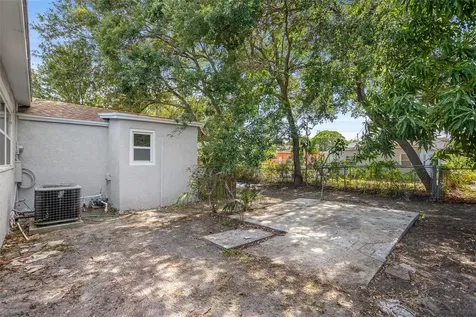 1327 Prescott Street S St Petersburg FL 33712