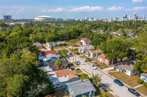 1327 Prescott Street S St Petersburg FL 33712